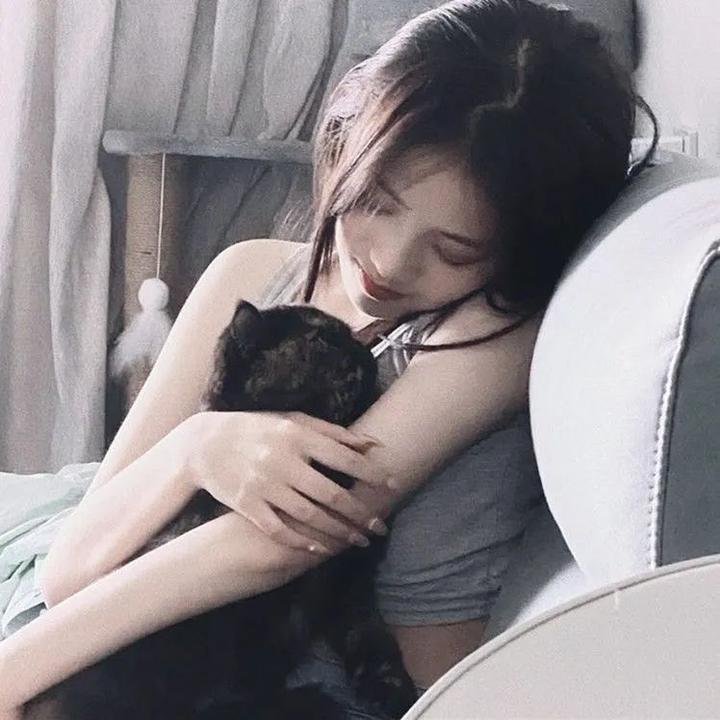 都下山了谁还谈恋爱啊